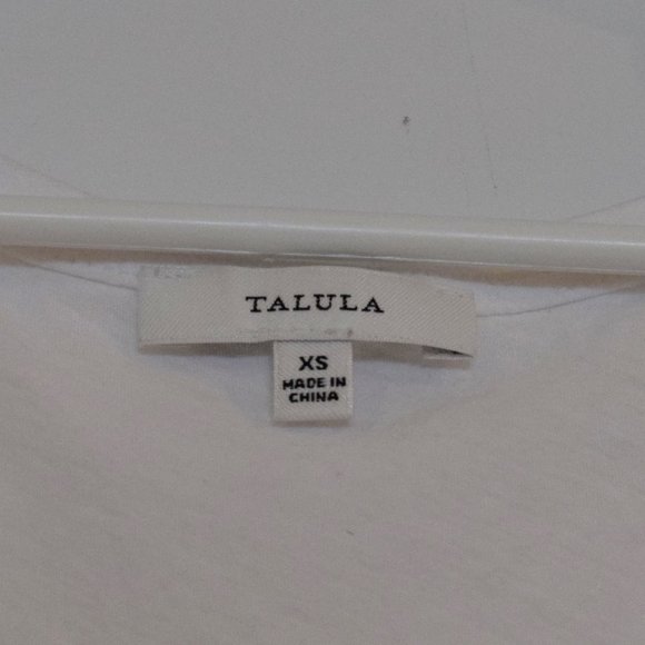 Aritzia Talula Heart Wants Tank Top White - Picture 3 of 4